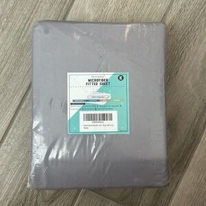 King Fitted Sheet, Light Gray - Brand new, still in the package!